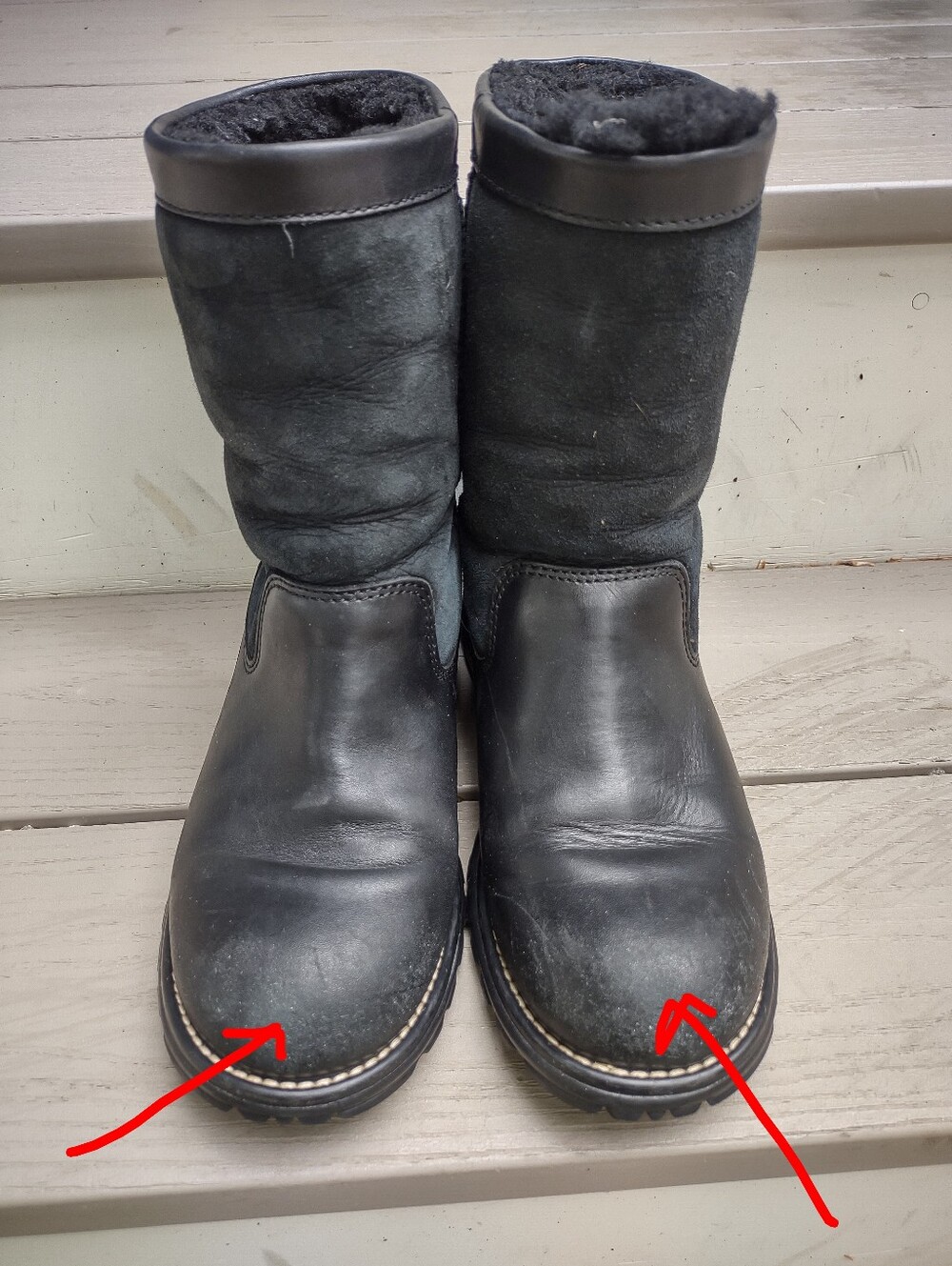 UGG Shearling Boot(7)*** - Picture 3 of 7